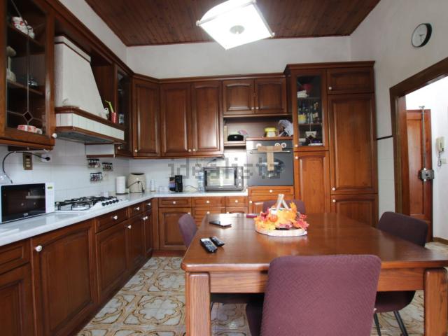 Appartamento in vendita di 150 m² in Via Beatrice