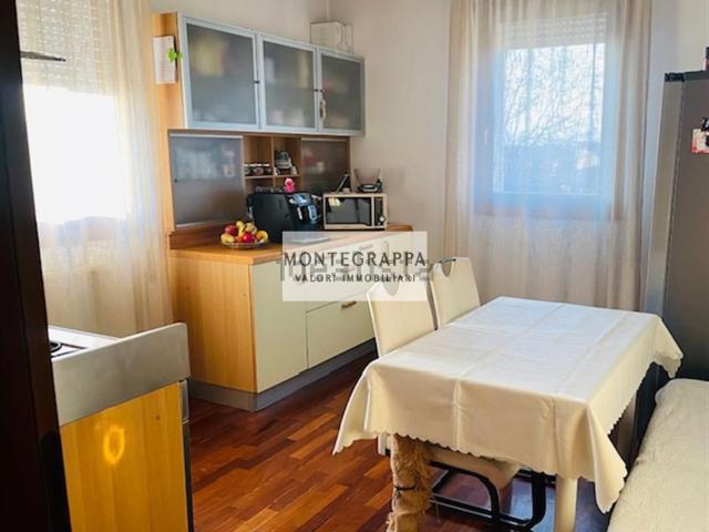 Appartamento in vendita di 150 m² in Via Brenta