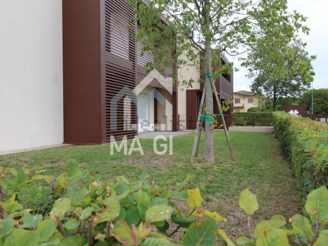 Appartamento in vendita di 150 m² in Via Brigata Marche