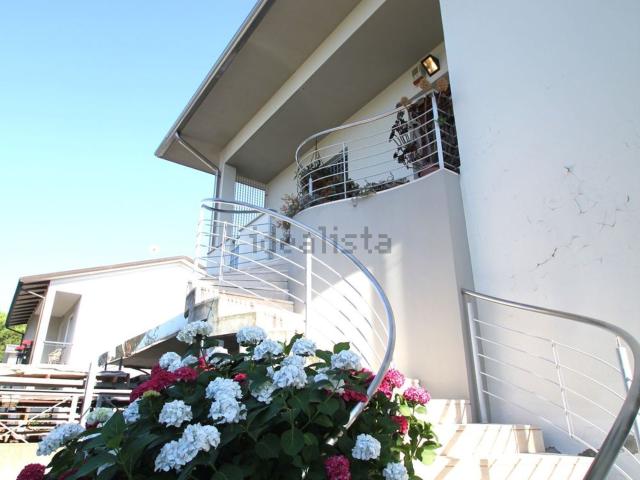Appartamento in vendita di 150 m² in Via G.Verdi, 8