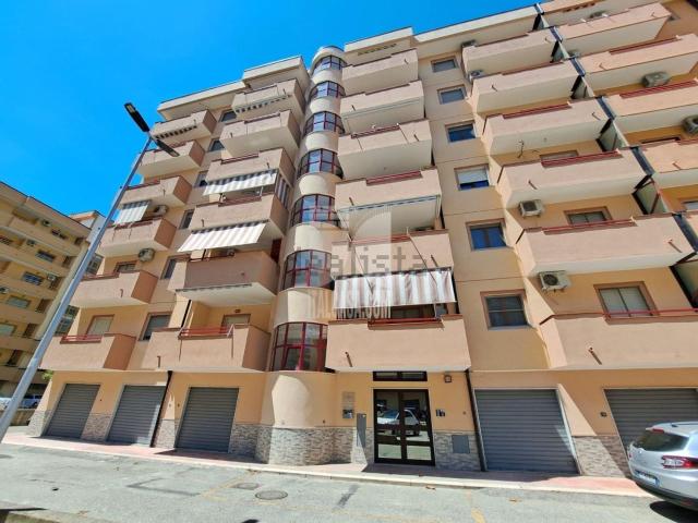 Appartamento in vendita di 150 m² in Via Gaetano Morelli