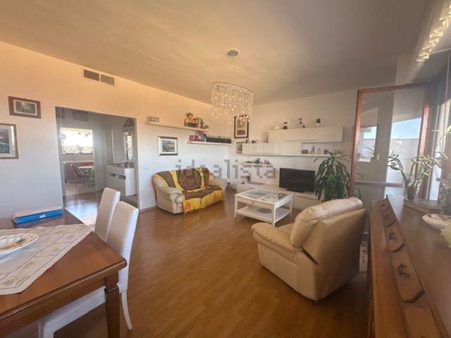 Appartamento in vendita di 150 m² in Via Galileo Galilei, 3