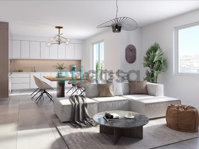 Appartamento in vendita di 150 m² in Via Genova, 18