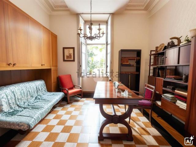 Appartamento in vendita di 150 m² in Via Gennaro Serra