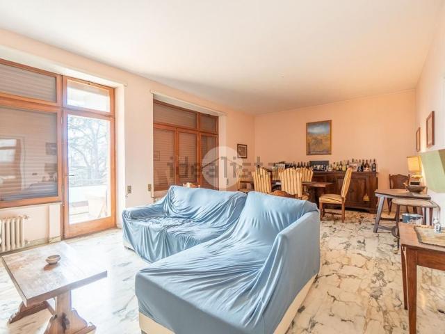 Appartamento in vendita di 150 m² in Via Gerolamo Belloni, 80