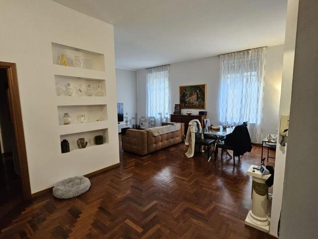 Appartamento in vendita di 150 m² in Via Giuseppe Antonio Chenna