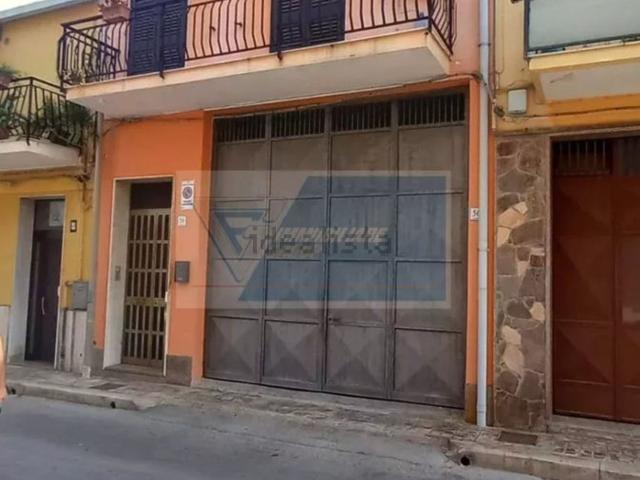 Appartamento in vendita di 150 m² in Via Giuseppe Mazzini