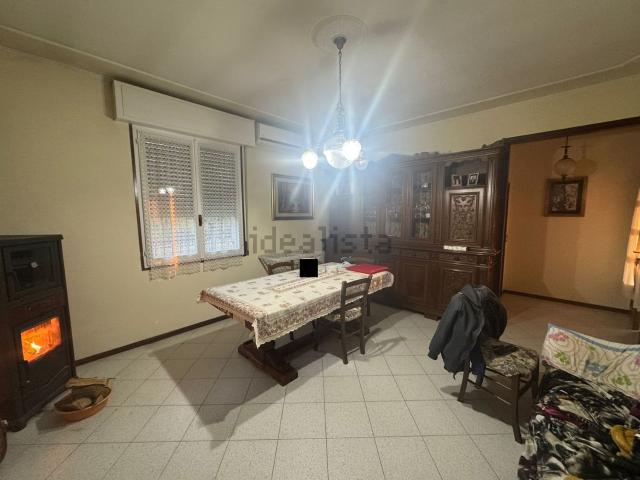 Appartamento in vendita di 150 m² in Via Giuseppe Verdi