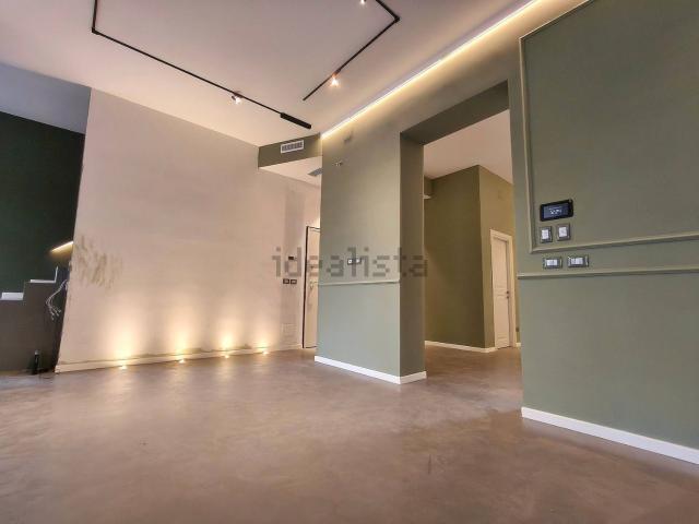 Appartamento in vendita di 150 m² in Via Giacomo Matteotti, 41