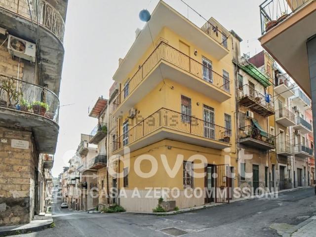 Appartamento in vendita di 150 m² in Via Giosuè Carducci, 7