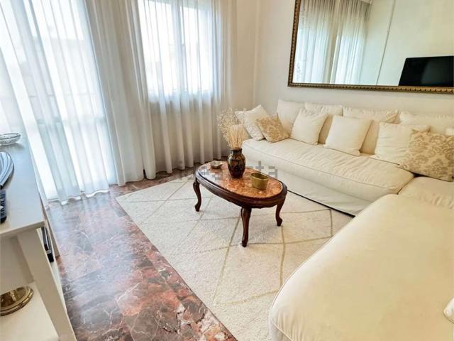 Appartamento in vendita di 150 m² in Via Giovanni Amendola