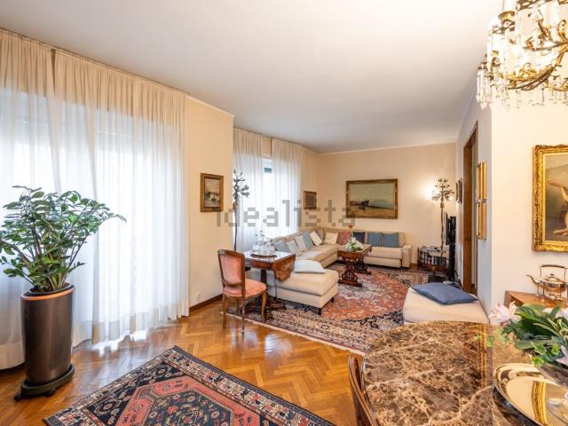 Appartamento in vendita di 150 m² in Via Giovanni Battista Fauchè, 1