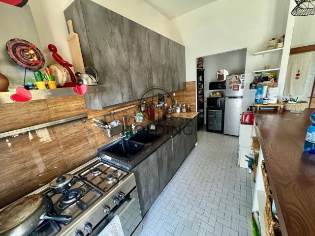 Appartamento in vendita di 150 m² in Via Gregorio VII