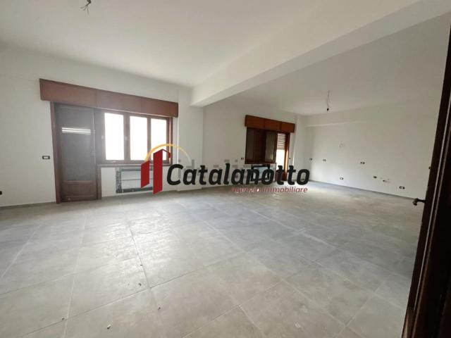 Appartamento in vendita di 150 m² in Via Guglielmo Marconi