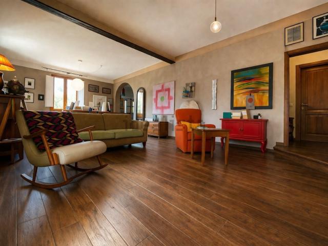 Appartamento in vendita di 150 m² in Via d&apos Ormicello, 29