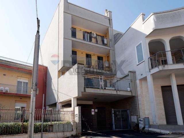Appartamento in vendita di 150 m² in Via Domenico Castellana, 26