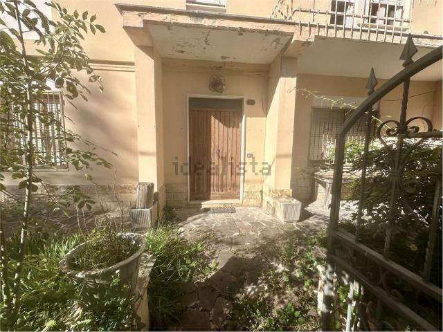 Appartamento in vendita di 150 m² in Via Don Antonio Brunozzi, 3