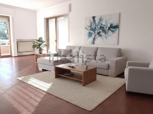 Appartamento in vendita di 150 m² in Via Dante, 47
