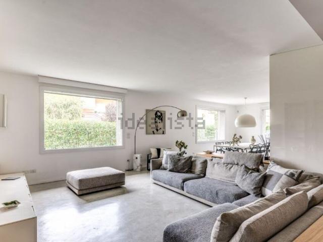 Appartamento in vendita di 150 m² in Via Dario Campana, 82
