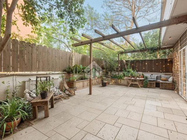 Appartamento in vendita di 150 m² in Via dei Giuochi Istmici, 37
