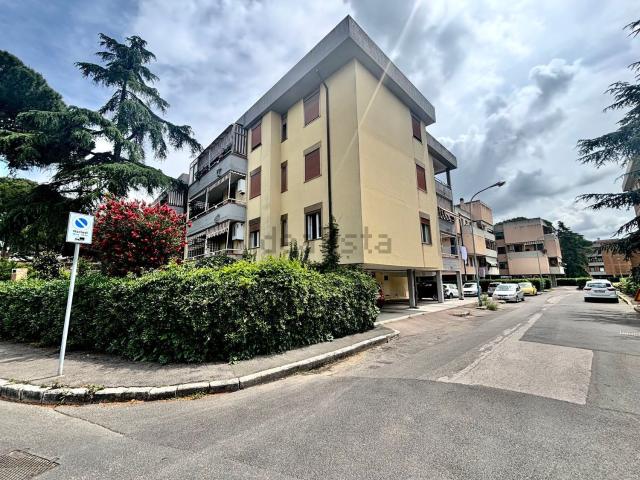 Appartamento in vendita di 150 m² in Via del Berillo