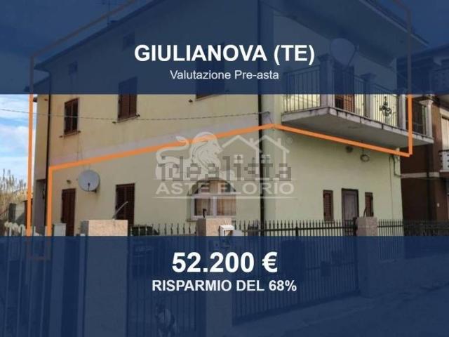 Appartamento in vendita di 150 m² in Via del Carso, 1