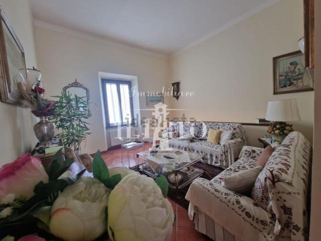 Appartamento in vendita di 150 m² in Via del Crocifisso, 50058