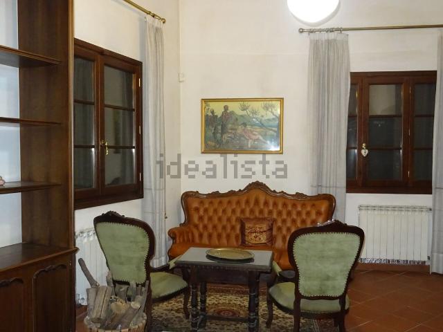 Appartamento in vendita di 150 m² in Via del Fosso Secco, 108