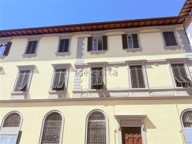 Appartamento in vendita di 150 m² in Via del Ghirlandaio