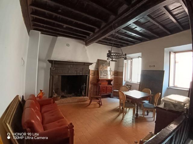 Appartamento in vendita di 150 m² in Via del Verziere