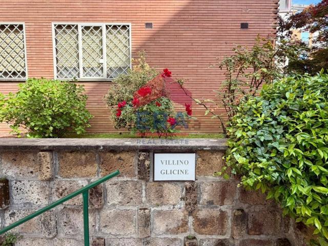 Appartamento in vendita di 150 m² in Via di Grottarossa, 55