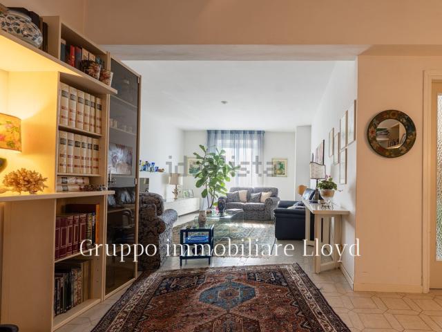 Appartamento in vendita di 150 m² in Via di Popogna, 419