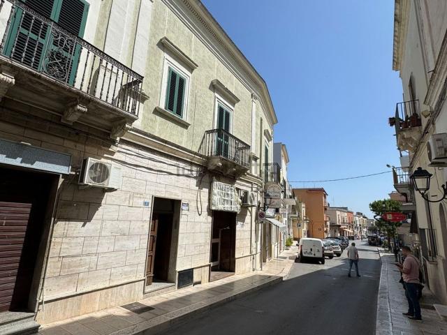 Appartamento in vendita di 150 m² in Via Diaz, 7