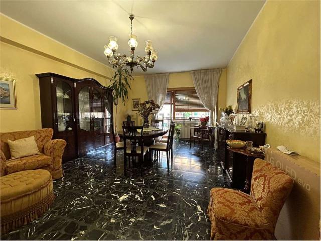 Appartamento in vendita di 150 m² in Via Emilio Capizzano, 21