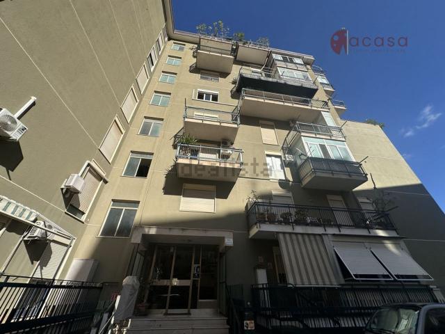 Appartamento in vendita di 150 m² in Via Elia Crisafulli, 15