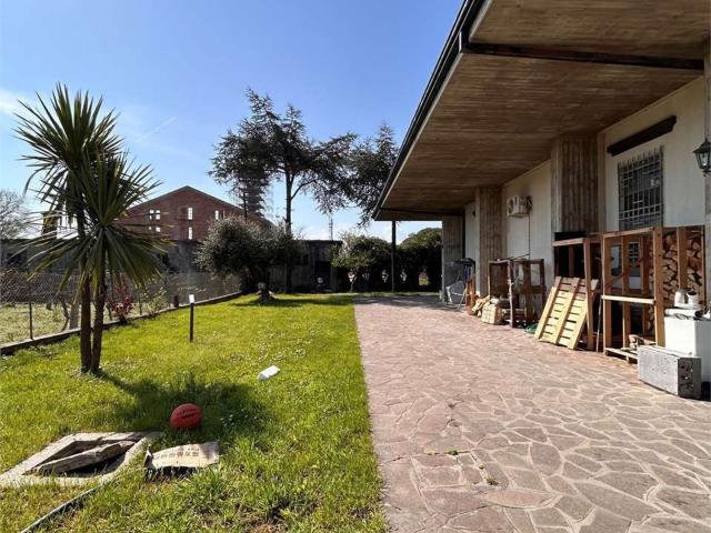 Appartamento in vendita di 150 m² in Via Fornace, 17
