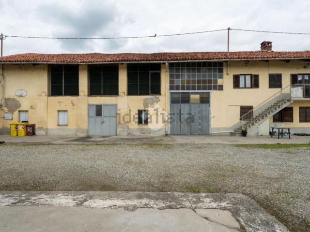 Appartamento in vendita di 150 m² in Via fantasia, 24