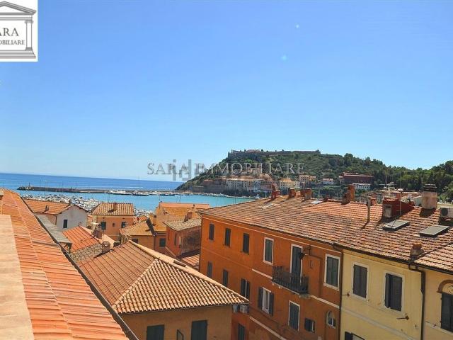 Appartamento in vendita di 150 m² in Via Filippo II