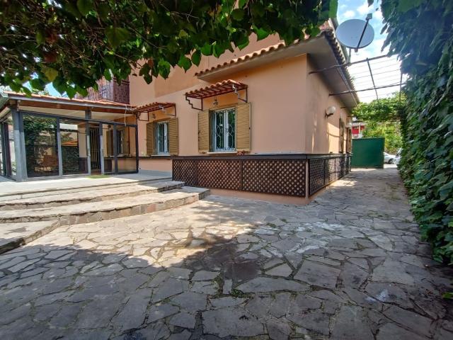 Appartamento in vendita di 150 m² in Via Firenze