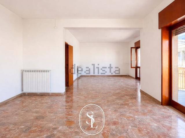 Appartamento in vendita di 150 m² in Via Francesco Rubichi, 19