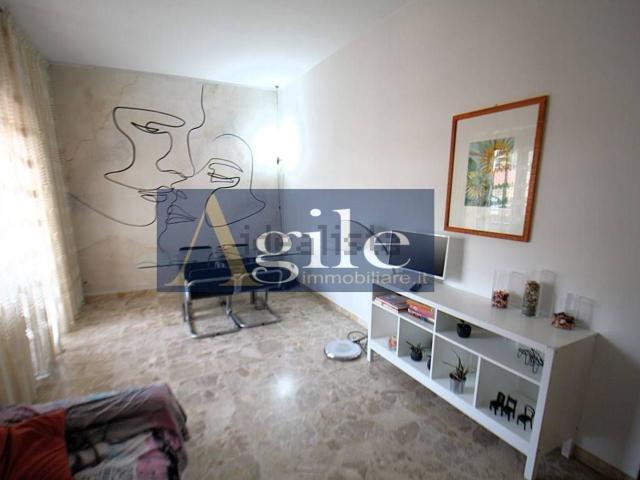 Appartamento in vendita di 150 m² in Via Fratelli Cairoli