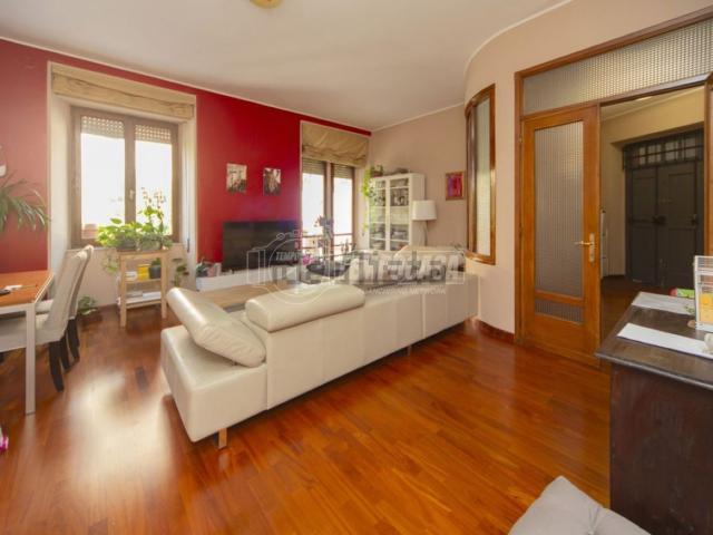 Appartamento in vendita di 150 m² in Via Fratelli Pellas, 8