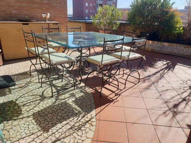 Appartamento in vendita di 150 m² in Via Interna Aldo Moro