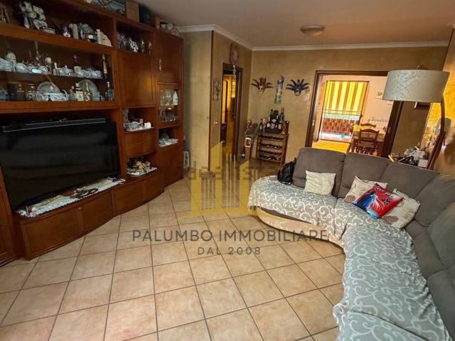 Appartamento in vendita di 150 m² in Via Innamorati