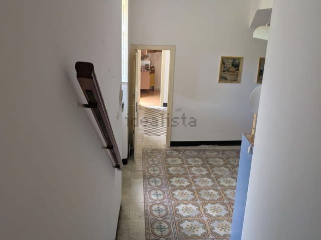 Appartamento in vendita di 150 m² in Via O. Zavaglia