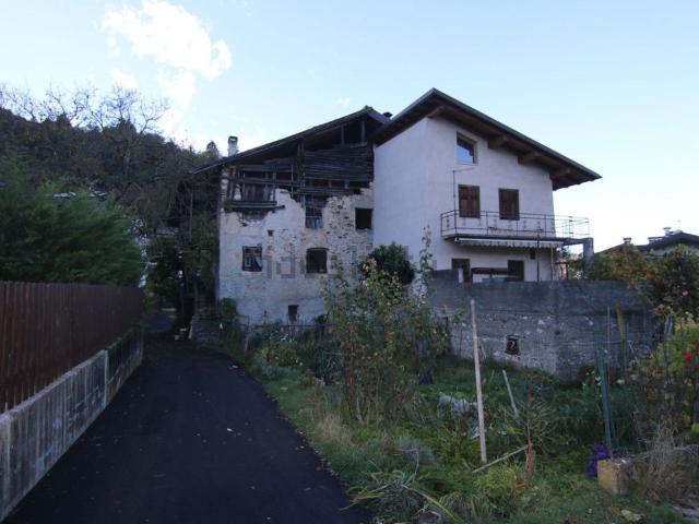 Appartamento in vendita di 150 m² in Via Lozeri, 29