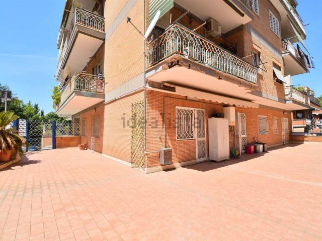 Appartamento in vendita di 150 m² in Via Legione Partica
