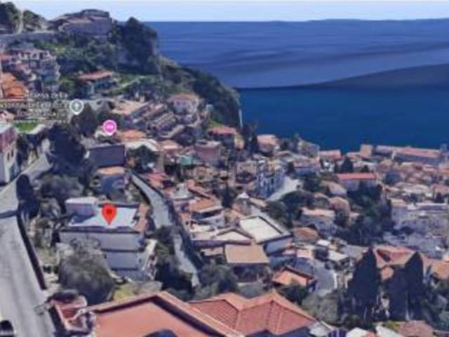 Appartamento in vendita di 150 m² in Via Leonardo Da Vinci