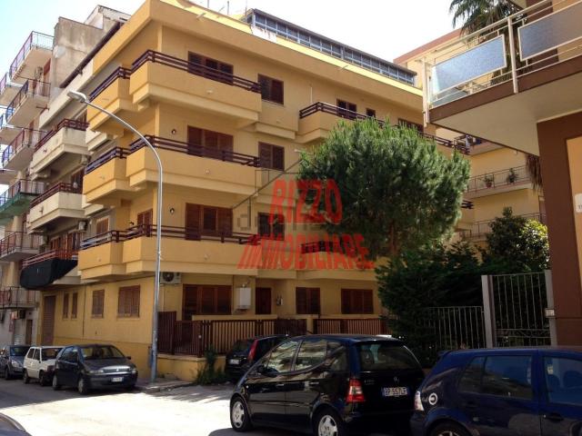 Appartamento in vendita di 150 m² in Via Luigi Pirandello, 9