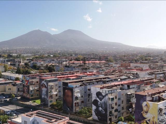Appartamento in vendita di 150 m² in Via Luigi Volpicella